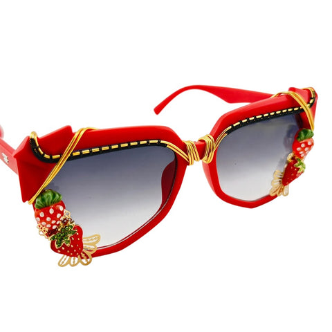 STRAWBERRY DRIP 1 of 1