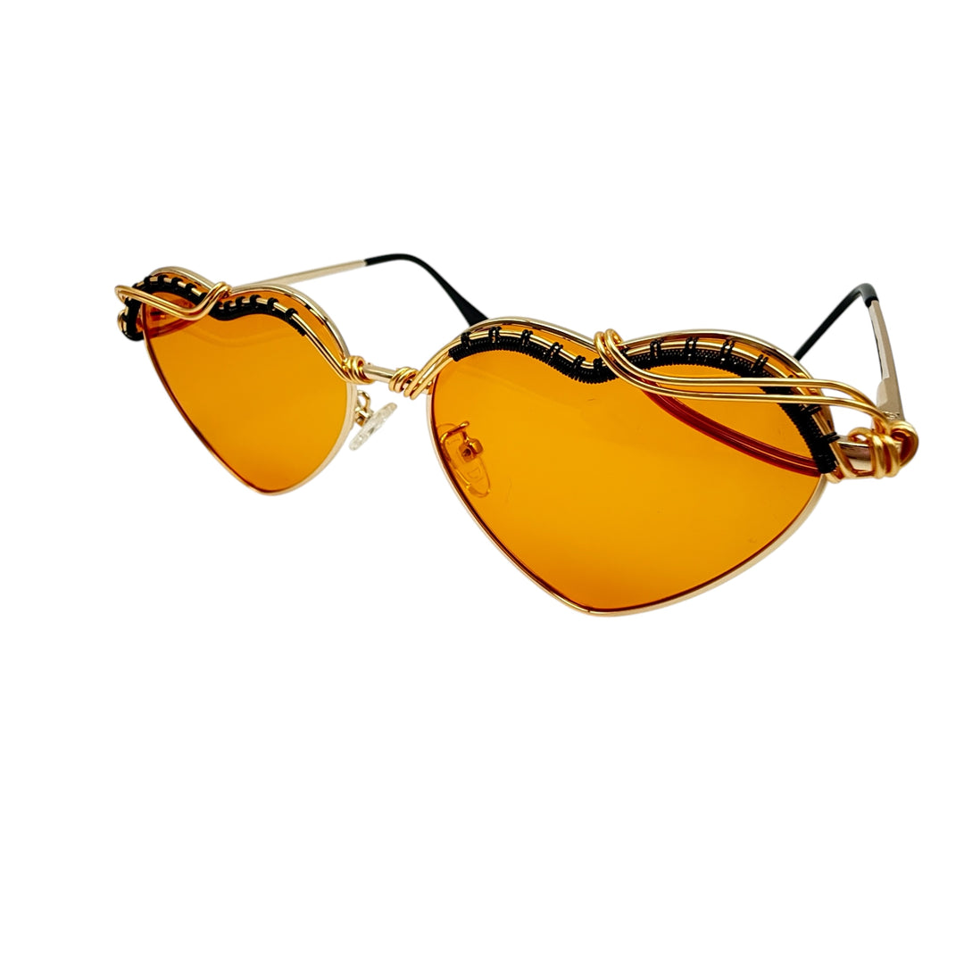 SPUNGLASSES Heart-Shaped Black and Gold Sunglasses with Spun Clips Small Heart Shaped Polarized Sunglasses Metal Frame Hippie  main image 4