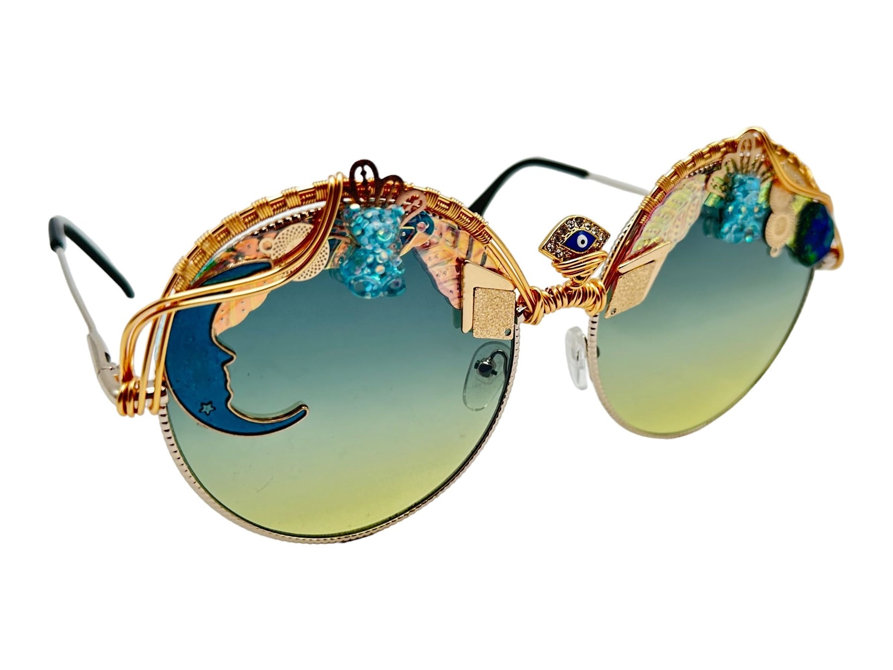 COLLAGE ART | Spunglasses